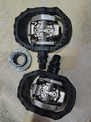 Pedales y Calas Shimano