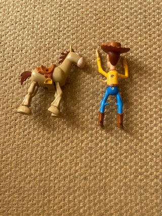 Boneco Woody e Bala no Alvo Toy Story