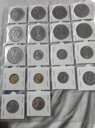 Lote de 158 Monedas Extranjeras