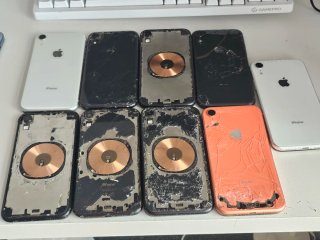 Lote de 9 iPhone XR per pezzi