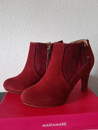 Botas de ante burdeos MARIAMARE