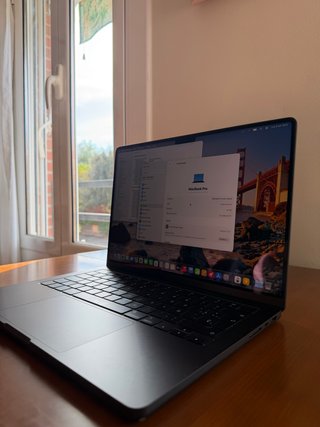 MacBook Pro M4 24gb 1TB
