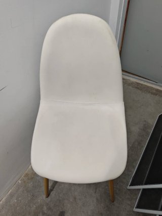 Silla de comedor blanca