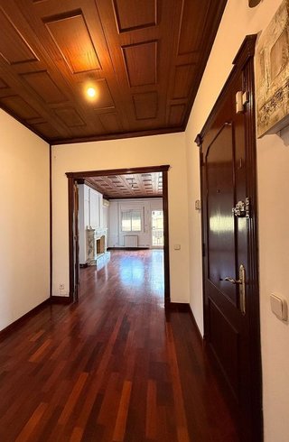 Dúplex en alquiler en La Maternitat i Sant Ramon en Barcelona