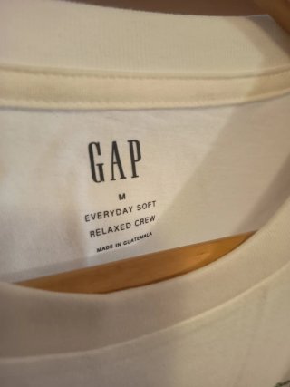 Camiseta GAP Blanca con Estampado New York