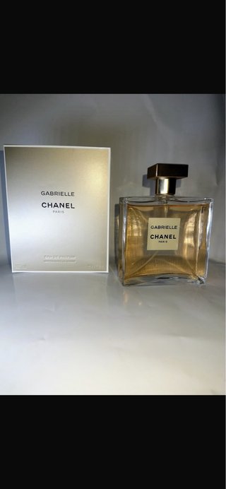 Perfume Gabrielle Chanel Eau de Parfum Dorado