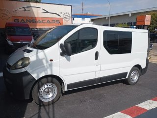 Opel Vivaro 2005