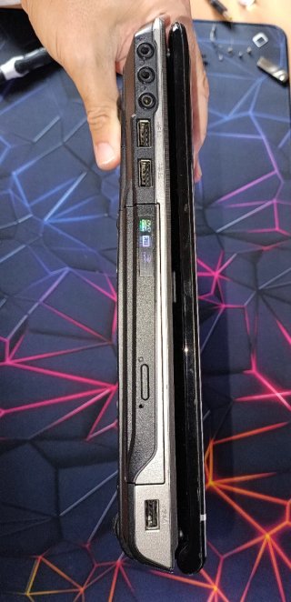 Portátil ASUS M50SV DVD "lightscribe" IMPOLUTO VER