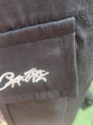 Pantalones cargo Corteiz negros con logo