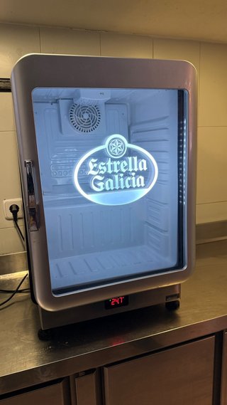 Nevera Expositora Estrella Galicia Efficold