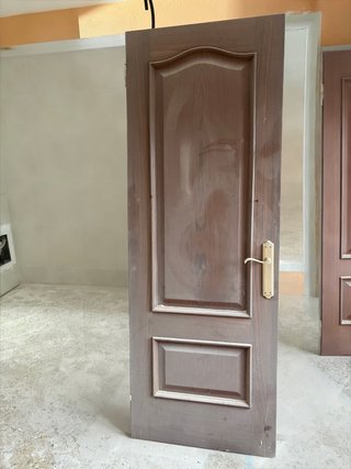 Puerta Interior de Madera