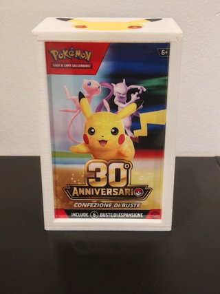 Caja protectora para lote de 6 sobres Pokémon 30th