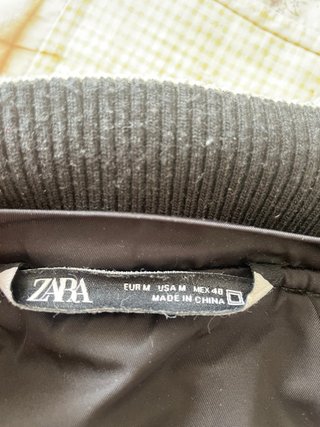 Chaqueta Zara Béisbolera Negra y Blanca Talla M