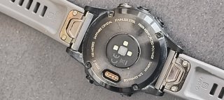 Garmin Fenix 5 Sapphire + Accesorios