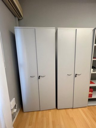 2 Armarios de Oficina con Puertas Batientes