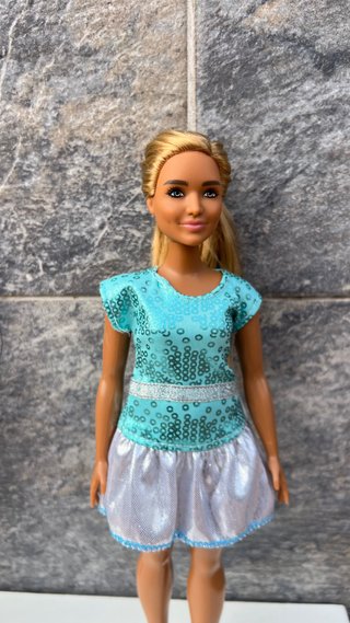 Muñeca Barbie Curvy