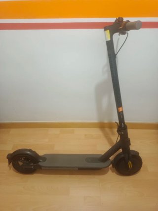 Patinete Eléctrico Xiaomi Essential