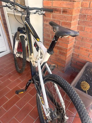 Bicicleta Scott Genius 30 27,5