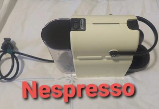 Macchina caffè Nespresso DeLonghi