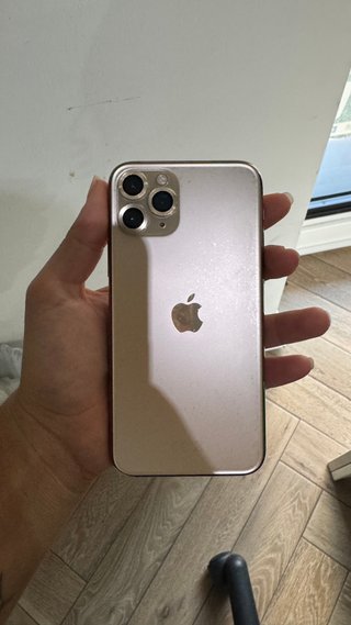 iPhone 11 Pro Oro