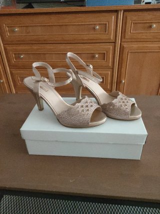 Sandalias de Fiesta Doradas con Brillo