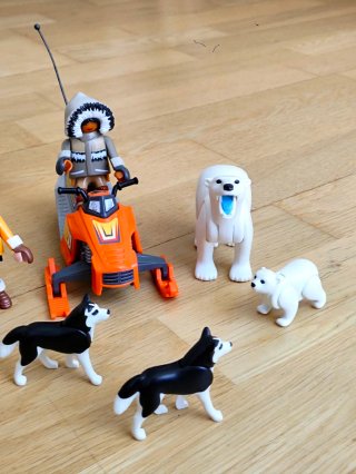 PLAYMOBIL SPEDIZIONE POLARE CON MOTO NEVE E ORSO