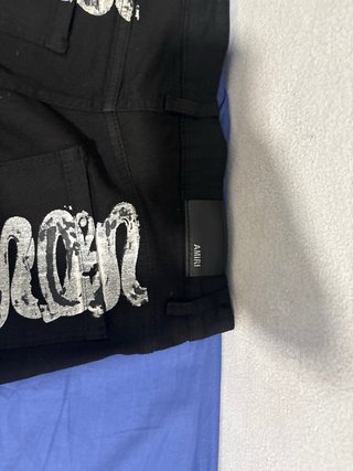 Pantalones Amiri negros con diseño