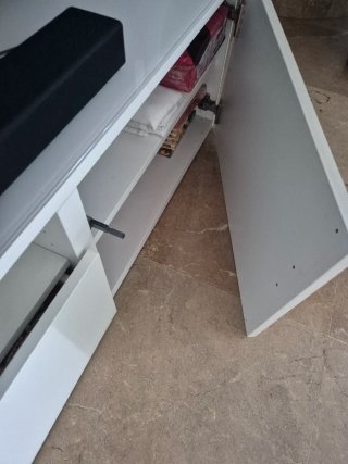 Mueble TV blanco madera