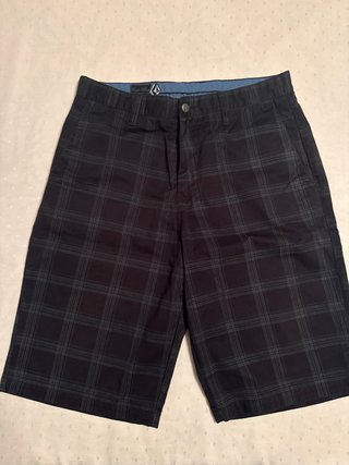 Pantalón corto  Volcom talla L