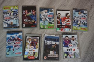 Lote 8 Giochi PSP (PES, FIFA e League)