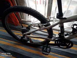 Bicicleta TEAM 24 poco usada