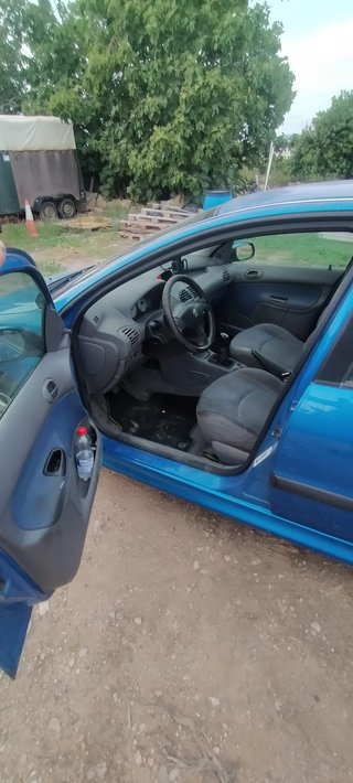 Peugeot 206 2008 funcionando todo perfectamente