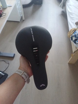 Sillín Crivit Memory Foam Negro