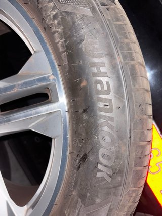Set de 4 Llantas Audi Q5 con Neumáticos