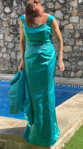 Vestido Largo de Ceremonia con Chal T.44 nuevo