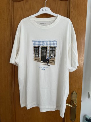 Camiseta Pull&Bear Blanca Estampada Talla L