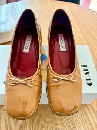 Zapatos de Charol PASOS Marrones