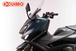YAMAHA TMAX 560