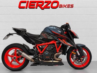 KTM 1290 SUPER DUKE R
