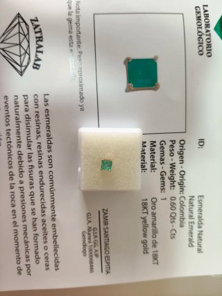 Colgante Esmeralda Natural 0.60 Qts Oro 18K