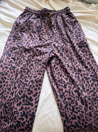 Pantalones chándal leopardo talla S