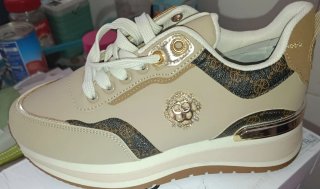 Zapatillas Guess Beige