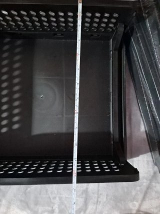 Cajas de plástico negras apilables