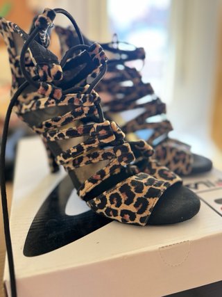 Zapatos de baile latino - Nuevos. Tacon 8cm