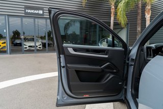 PORSCHE CAYENNE COUPE E-HYBRID 470 CV