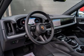 PORSCHE CAYENNE COUPE E-HYBRID 470 CV