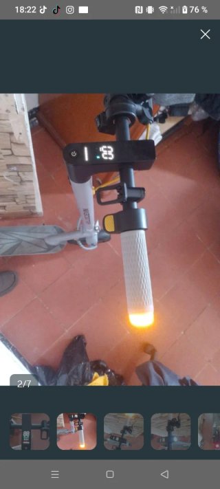 Patinete Eléctrico con Luz Frontal
