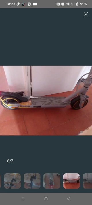 Patinete Eléctrico con Luz Frontal