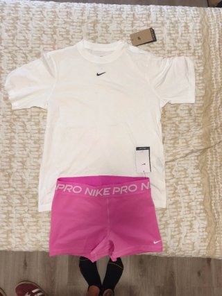 Conjunto Nike Mujer Camiseta Xs y Pantalón L