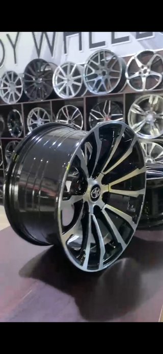 Llantas para Toyota en 17" 6x139